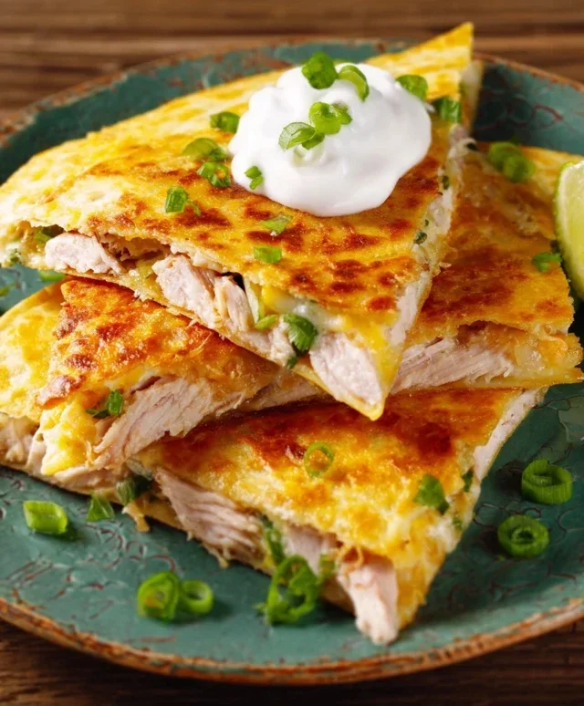 Keto Chicken Quesadilla