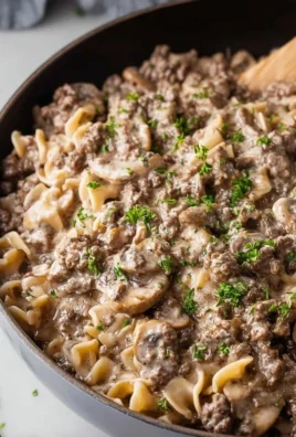 30-Minute Ground Beef Stroganoff