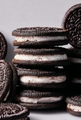 Homemade Oreo Cookies