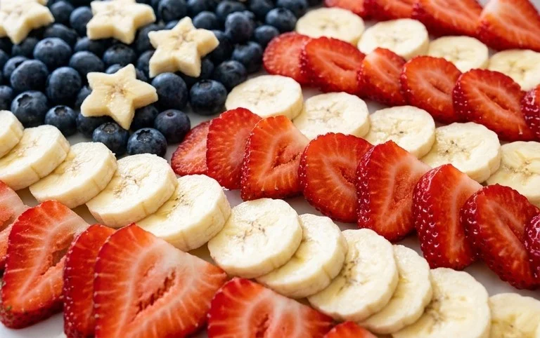 4th of July Fruit Platter Idea | How to Make an American Flag