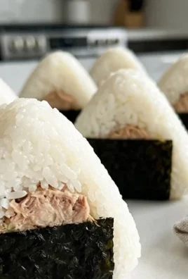 15-min. Easy Japanese Tuna Onigiri